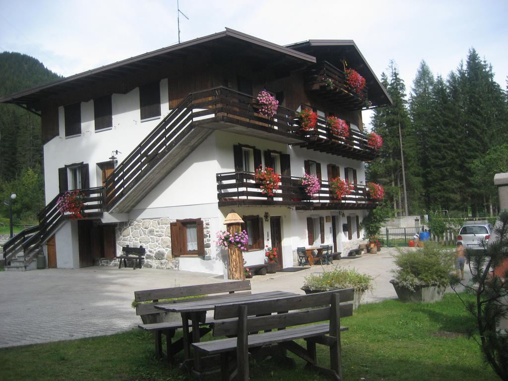 Residence Marmolada Rocca Pietore Kültér fotó