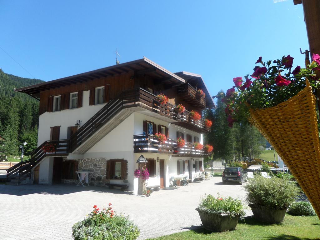 Residence Marmolada Rocca Pietore Kültér fotó